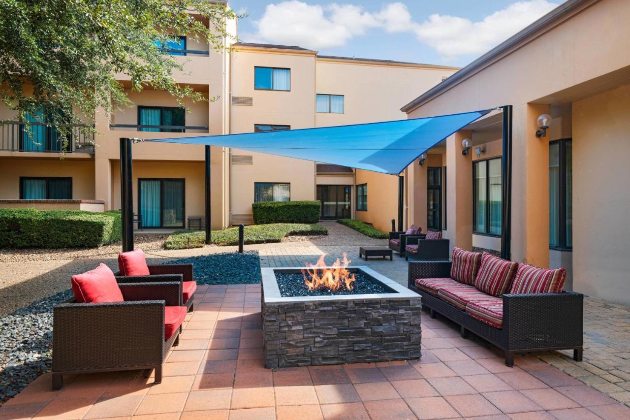 Courtyard By Marriott San Antonio Medical Center Hotel Exterior foto