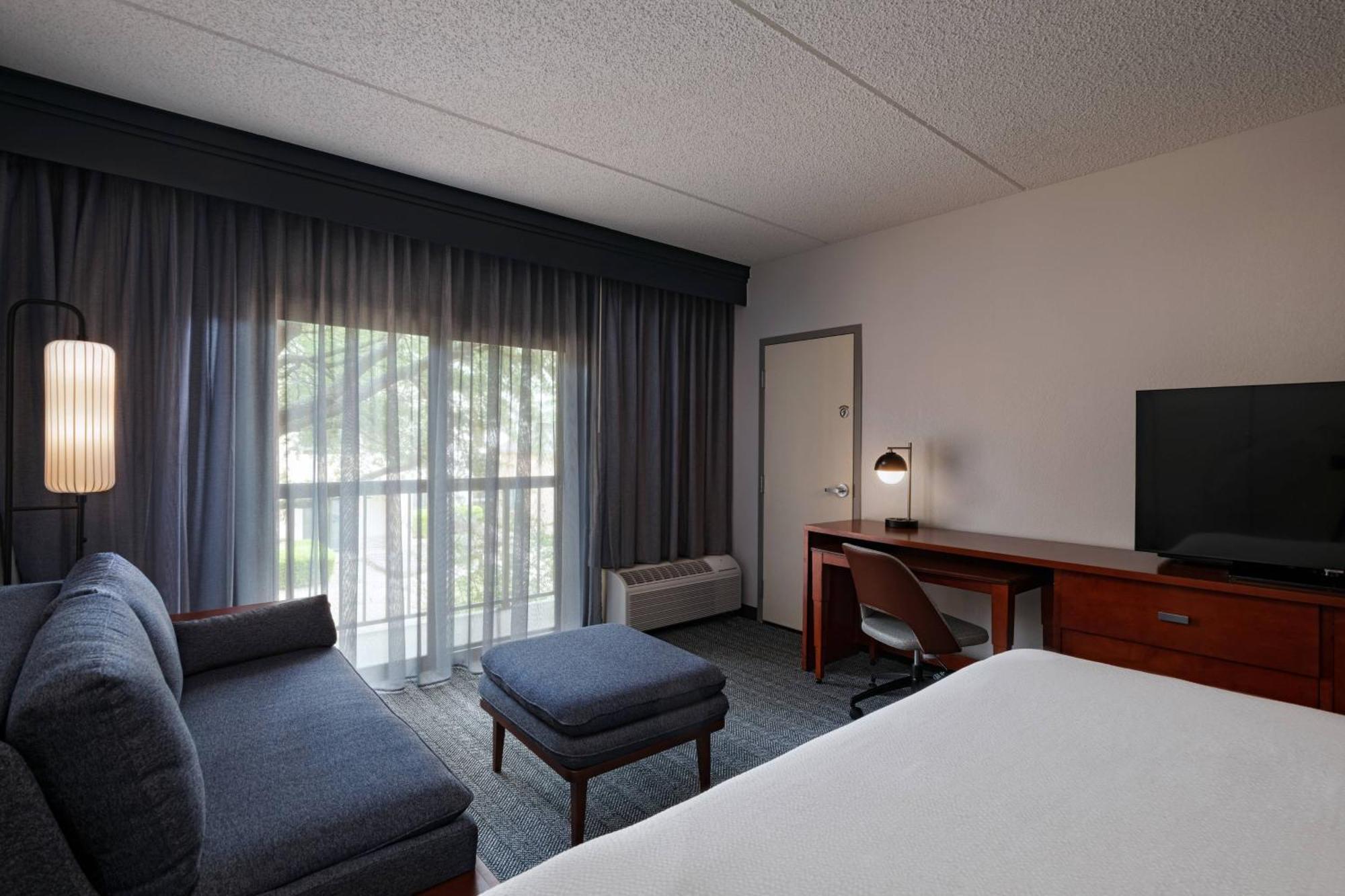 Courtyard By Marriott San Antonio Medical Center Hotel Exterior foto